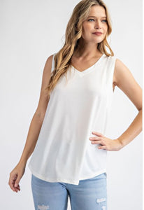 SLEEVELESS V-NECK